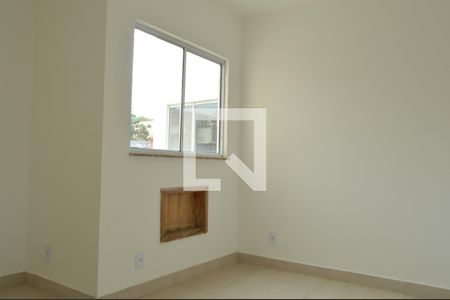 Quarto 2 de apartamento para alugar com 2 quartos, 53m² em Taquara, Rio de Janeiro