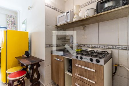 Cozinha de kitnet/studio à venda com 1 quarto, 26m² em Sé, São Paulo