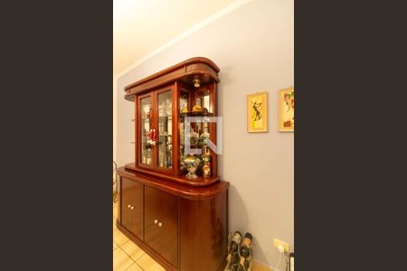 Casa à venda com 240m², 4 quartos e 4 vagas Casa à venda com 240m², 4 quartos e 4 vagasSala de Jantar