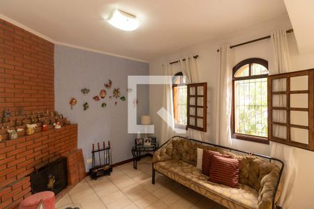 Sala de casa à venda com 4 quartos, 240m² em Vila Sonia, São Paulo