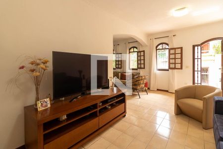 Sala de casa à venda com 4 quartos, 240m² em Vila Sonia, São Paulo