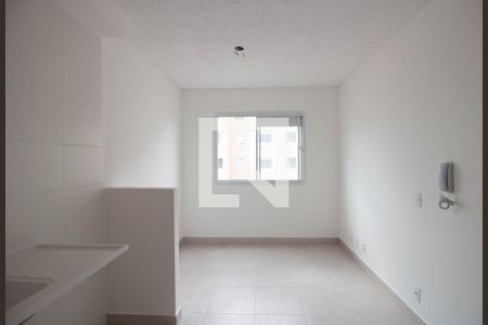 Sala de apartamento à venda com 2 quartos, 32m² em Itaquera, São Paulo