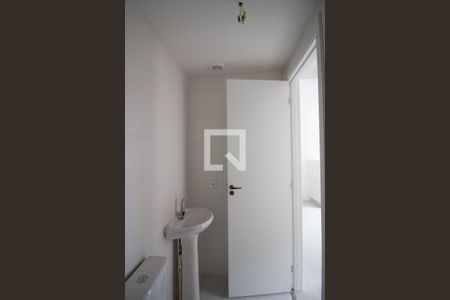 Apartamento à venda com 32m², 2 quartos e sem vaga Apartamento à venda com 32m², 2 quartos e sem vagaBanheiro