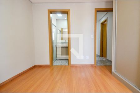 Apartamento para alugar com 69m², 2 quartos e 2 vagasSuite2