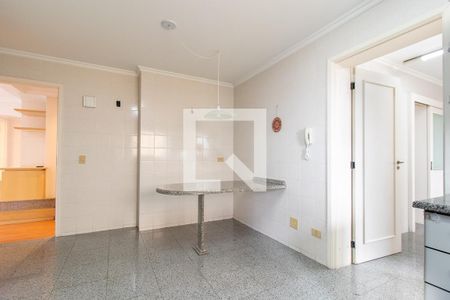 Apartamento para alugar com 193m², 3 quartos e 2 vagasCozinha - Armários