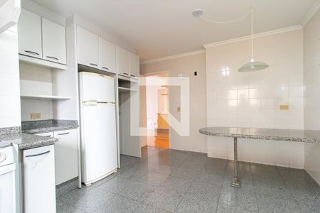 Apartamento para alugar com 193m², 3 quartos e 2 vagasCozinha - Armários