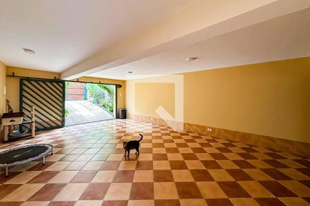 Casa à venda com 340m², 3 quartos e 4 vagasGaragem