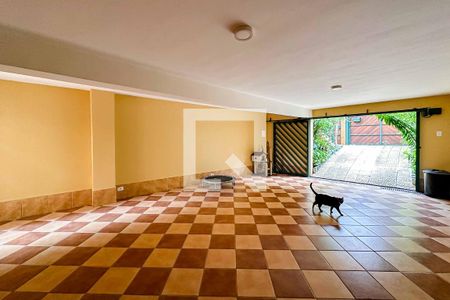 Casa à venda com 340m², 3 quartos e 4 vagasGaragem