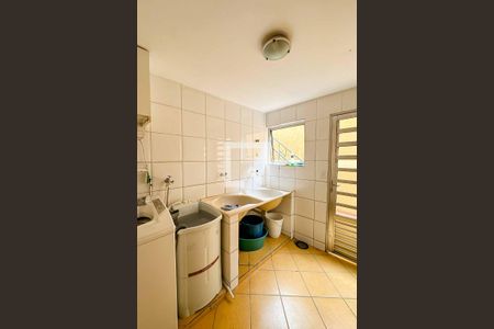 Casa à venda com 340m², 3 quartos e 4 vagasÁrea de Serviço