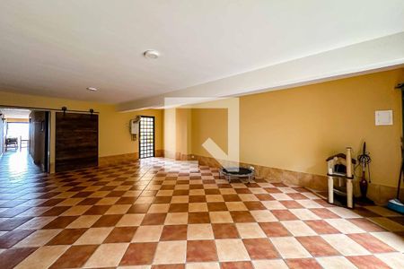 Casa à venda com 340m², 3 quartos e 4 vagasGaragem