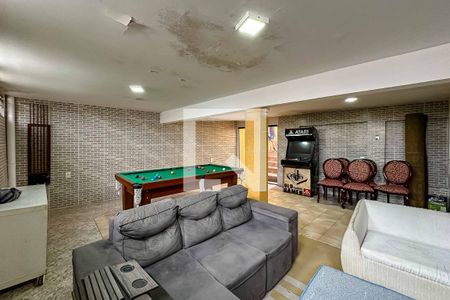 Casa à venda com 340m², 3 quartos e 4 vagasSalão de jogos