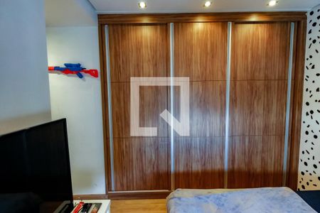 Apartamento à venda com 150m², 3 quartos e 2 vagasSuíte 2 - armários