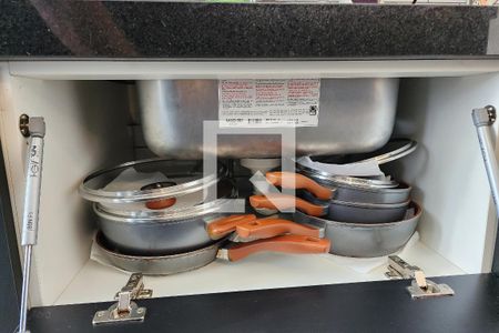 Apartamento para alugar com 72m², 2 quartos e 2 vagasCozinha