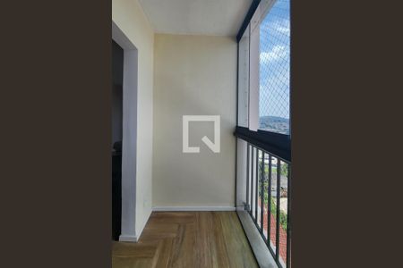 Apartamento para alugar com 72m², 2 quartos e 2 vagasVaranda
