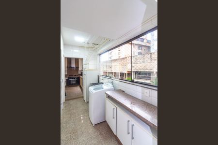 Apartamento para alugar com 160m², 4 quartos e 4 vagasÁrea de serviço