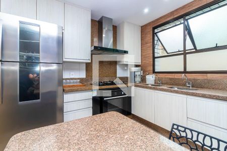 Apartamento para alugar com 160m², 4 quartos e 4 vagasCozinha