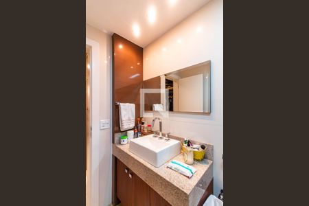 Apartamento para alugar com 160m², 4 quartos e 4 vagasBanheiro Quarto 3