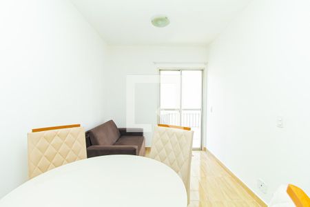 Apartamento para alugar com 36m², 1 quarto e 1 vaga Apartamento para alugar com 36m², 1 quarto e 1 vagaSala