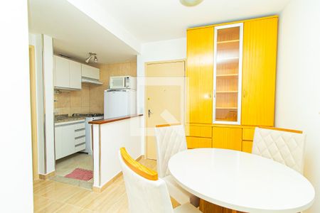 Apartamento para alugar com 36m², 1 quarto e 1 vaga Apartamento para alugar com 36m², 1 quarto e 1 vagaSala