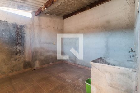 Casa para alugar com 105m², 2 quartos e 1 vaga Casa para alugar com 105m², 2 quartos e 1 vagaÁrea de Serviço