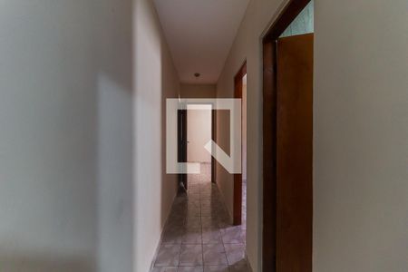 Casa para alugar com 105m², 2 quartos e 1 vaga Casa para alugar com 105m², 2 quartos e 1 vagaCorredor