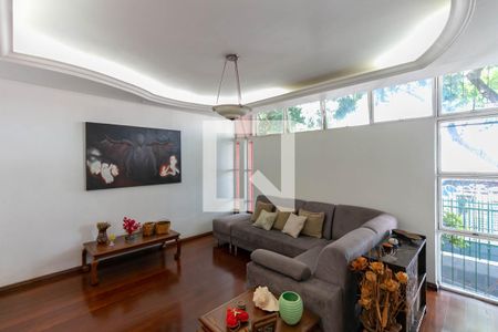 Sala de casa à venda com 3 quartos, 370m² em Jardim América, Belo Horizonte