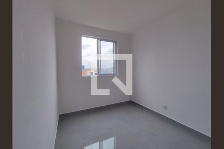 Quarto de apartamento à venda com 3 quartos, 83m² em Cabral, Contagem