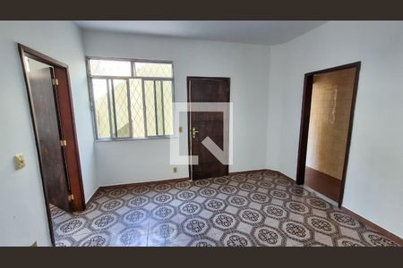 Sala de casa para alugar com 1 quarto, 65m² em Penha, Rio de Janeiro