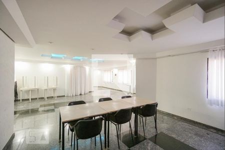 Apartamento à venda com 164m², 3 quartos e 2 vagasÁrea comum - Salão de festas