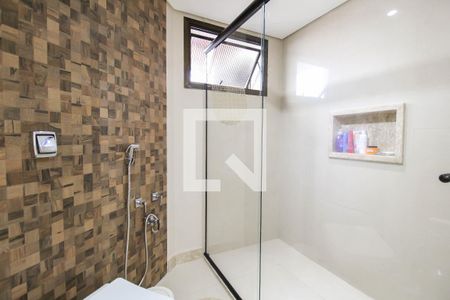 Apartamento à venda com 164m², 3 quartos e 2 vagasBanheiro da Suíte