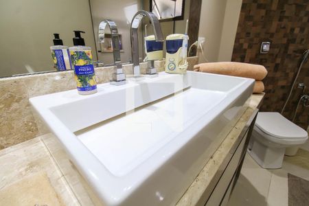 Apartamento à venda com 164m², 3 quartos e 2 vagasBanheiro da Suíte