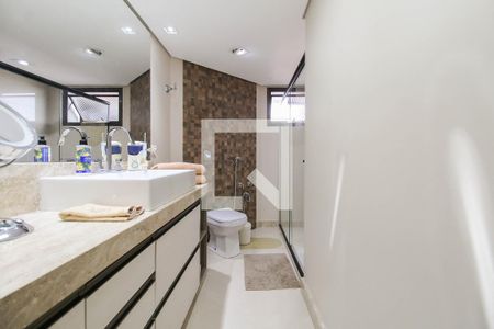 Apartamento à venda com 164m², 3 quartos e 2 vagasBanheiro da Suíte