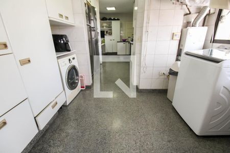 Apartamento à venda com 164m², 3 quartos e 2 vagasÁrea de Serviço