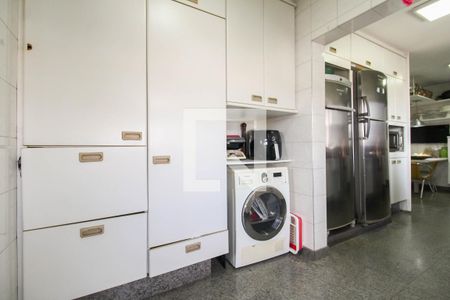 Apartamento à venda com 164m², 3 quartos e 2 vagasÁrea de Serviço