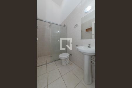 Casa para alugar com 107m², 2 quartos e 2 vagas Casa para alugar com 107m², 2 quartos e 2 vagasBanheiro