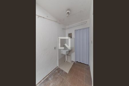 Casa para alugar com 107m², 2 quartos e 2 vagas Casa para alugar com 107m², 2 quartos e 2 vagasLavanderia