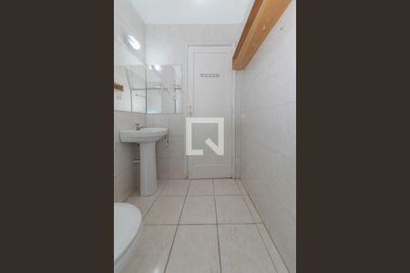 Casa para alugar com 107m², 2 quartos e 2 vagas Casa para alugar com 107m², 2 quartos e 2 vagasBanheiro