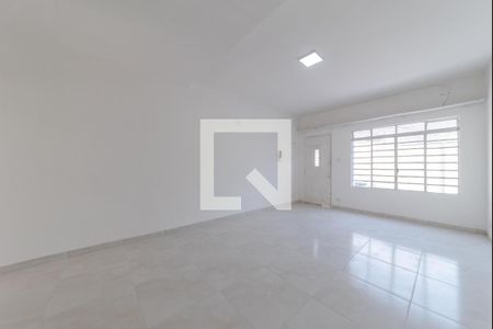 Sala de casa para alugar com 2 quartos, 107m² em Vila Gumercindo, São Paulo