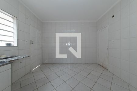 Casa para alugar com 107m², 2 quartos e 2 vagas Casa para alugar com 107m², 2 quartos e 2 vagasCozinha