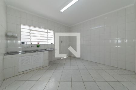 Casa para alugar com 107m², 2 quartos e 2 vagas Casa para alugar com 107m², 2 quartos e 2 vagasCozinha