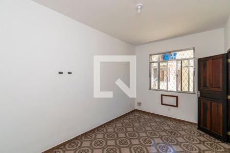 Quarto de casa para alugar com 1 quarto, 65m² em Penha, Rio de Janeiro