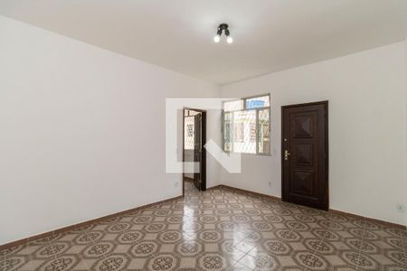 Sala de apartamento para alugar com 1 quarto, 65m² em Penha, Rio de Janeiro