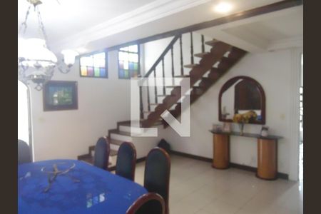 Sala de jantar  de casa para alugar com 5 quartos, 410m² em Pituba, Salvador