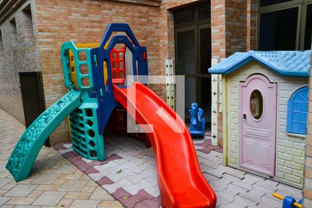 Apartamento para alugar com 118m², 4 quartos e 2 vagasÁrea comum 