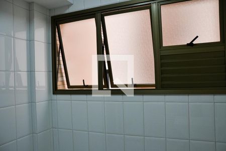 Apartamento para alugar com 118m², 4 quartos e 2 vagasÁrea de serviço