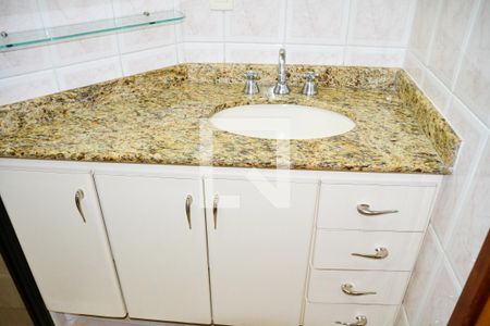 Apartamento para alugar com 118m², 4 quartos e 2 vagasBanheiro Social 