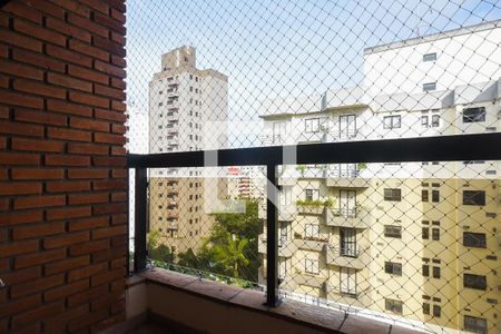 Apartamento à venda com 246m², 4 quartos e 4 vagasVaranda do Quarto 1