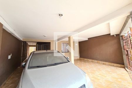 Casa para alugar com 60m², 1 quarto e 1 vaga Casa para alugar com 60m², 1 quarto e 1 vagaGaragem