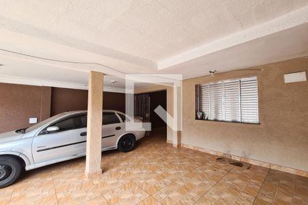 Casa para alugar com 60m², 1 quarto e 1 vaga Casa para alugar com 60m², 1 quarto e 1 vagaGaragem