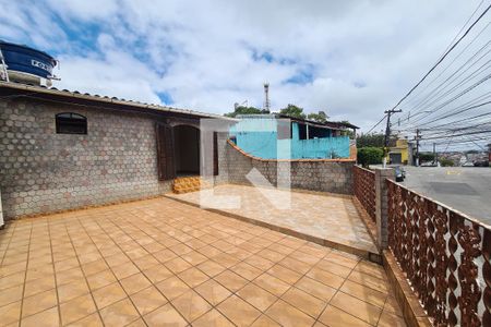 Casa para alugar com 60m², 1 quarto e 1 vaga Casa para alugar com 60m², 1 quarto e 1 vagaVaranda do quarto